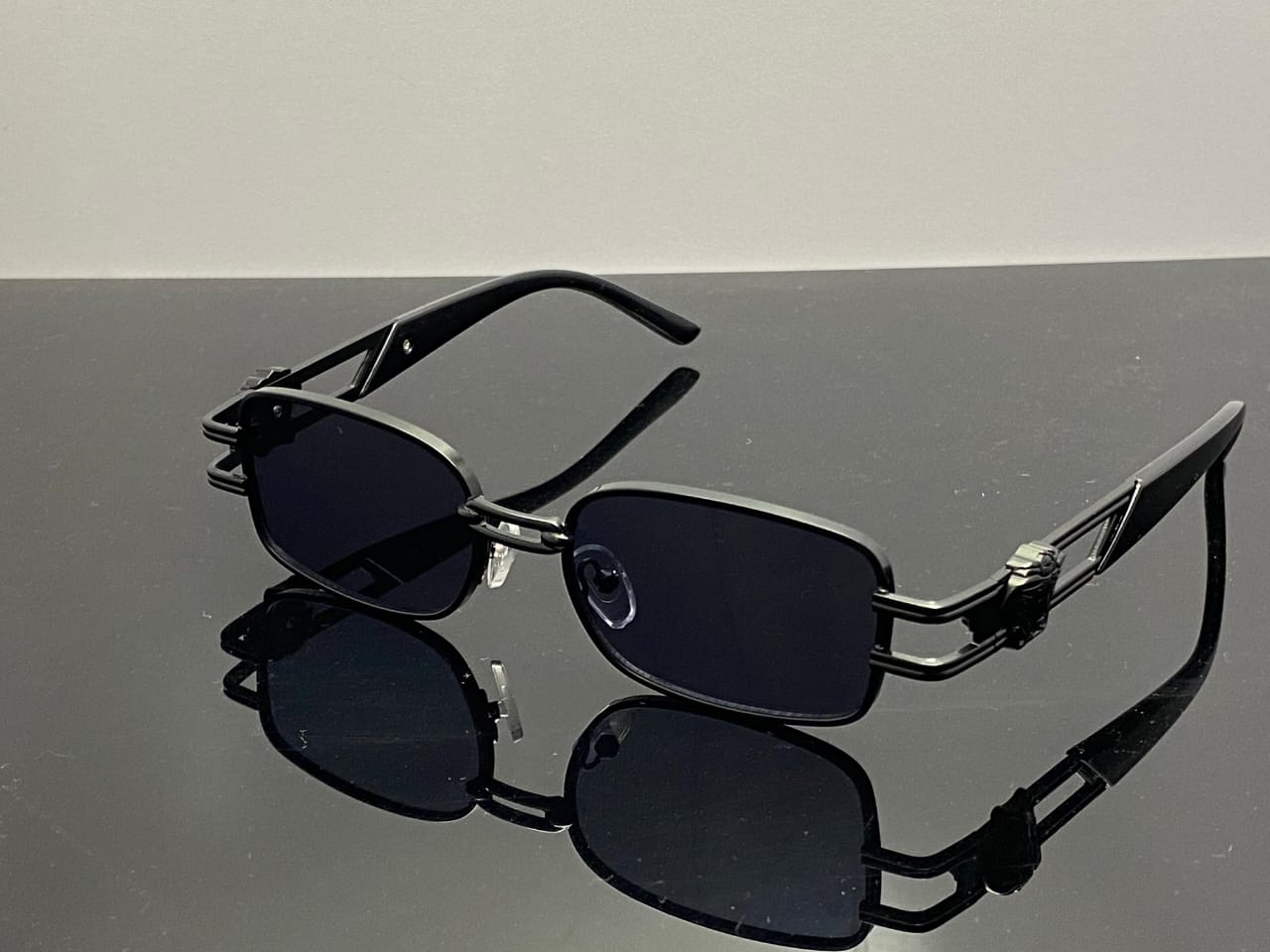 Versace Medusa Rectangular Sunglasses – Black Edition